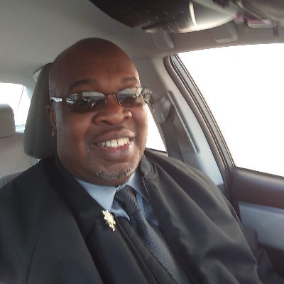 Profile Picture of Douglas Nesbit (@DouglasNesbit1) on Twitter