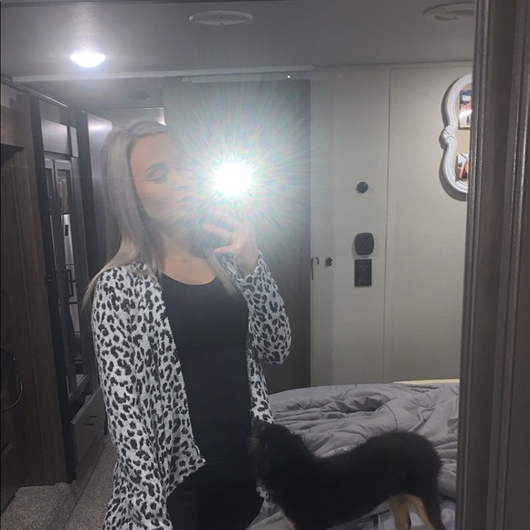 Profile Picture of Ashlyn Kitzmiller (@ashlynkitz) on Poshmark