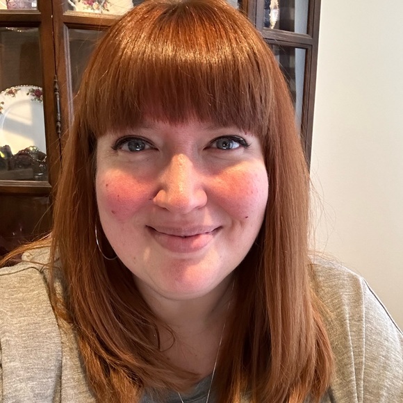 Profile Picture of Stephane Bisignani (@smbiz) on Poshmark