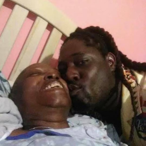 Profile Picture of Ladedra Ladson (@jujubbg) on Poshmark