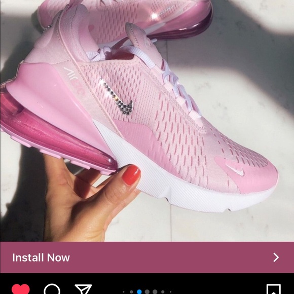 Profile Picture of Jenifer Paulin (@jeni123428) on Poshmark