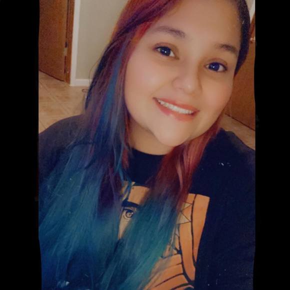 Profile Picture of Modesta Rivera (@modestarivera) on Poshmark