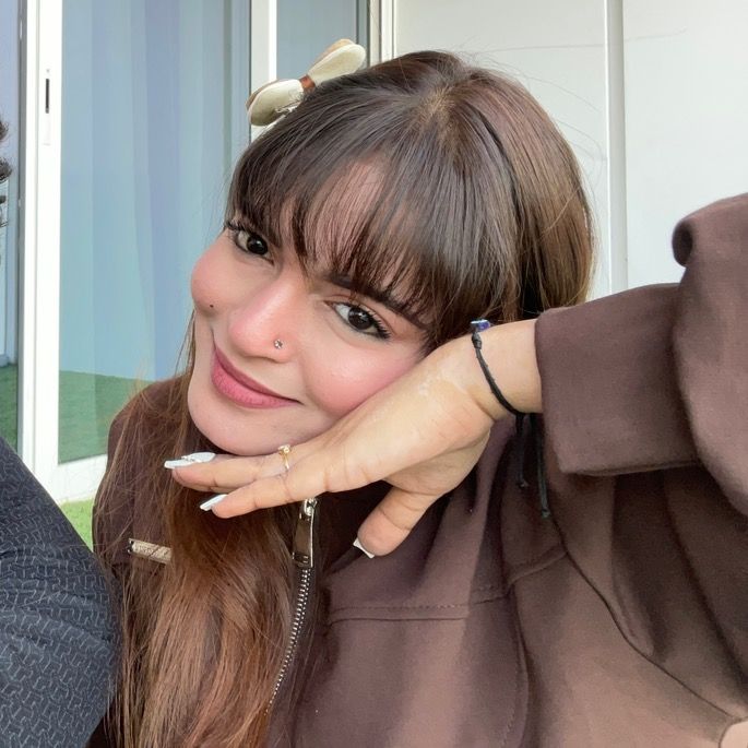 Profile Picture of   Mere sath m roraha w/... (@shifuians_27) on Tiktok