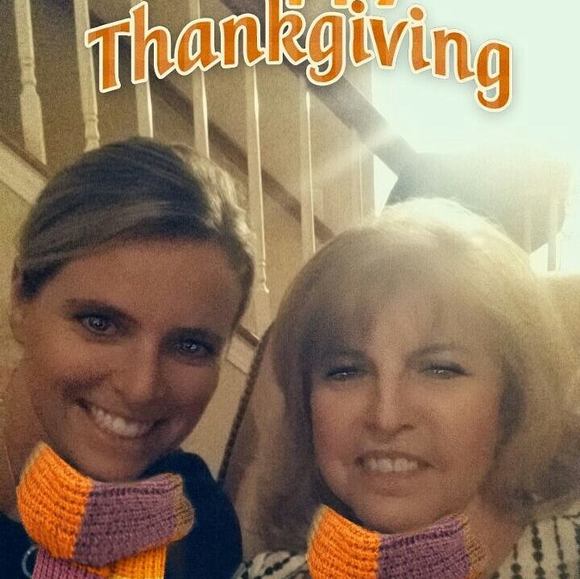 Profile Picture of Paula Marlowe (@paula6061) on Poshmark