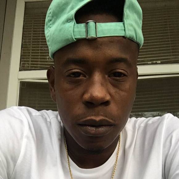 Profile Picture of Joel Gaines (@twotadahead) on Poshmark