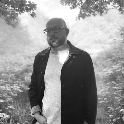 Profile Picture of Howard Raphael (@mrhraphael) on Twitter