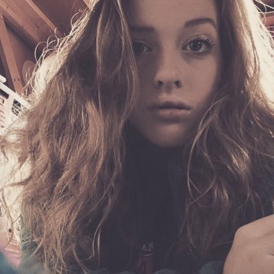 Profile Picture of Olivia Graff (@graff_olivia20) on Twitter