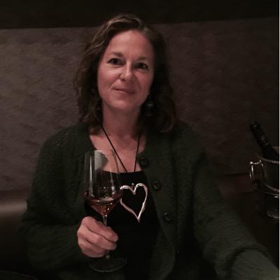 Profile Picture of Jean Roland (@chefjeanie) on Twitter