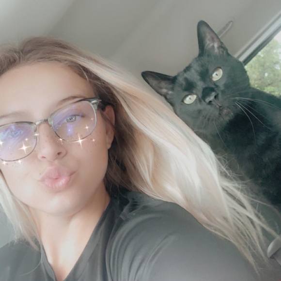 Profile Picture of Meghan Sexton (@sexton6) on Poshmark