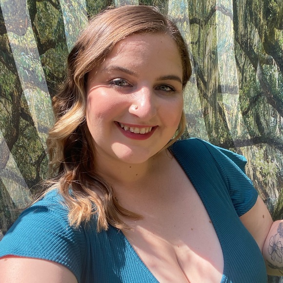 Profile Picture of Kerrianne Mchugo (@kerriannemchugo) on Poshmark