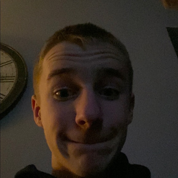 Profile Picture of Clyde Anderson (@clydeanderson11) on Poshmark
