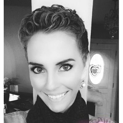 Profile Picture of Laura Kopp Starr (@KoppyKat27) on Twitter