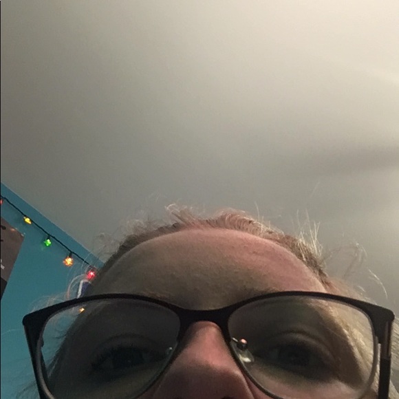 Profile Picture of Jesse Hurst (@jessehurst) on Poshmark