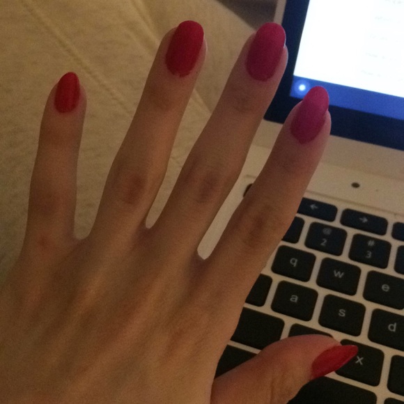 Nadine Tarabay - Poshmark Profile Picture of Nadine Tarabay (@nadznadz192) on Poshmark