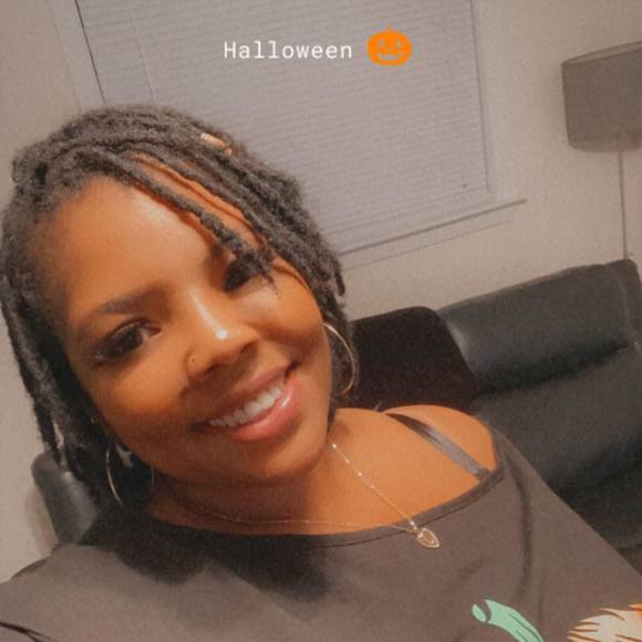 Profile Picture of Johnetta Dixon (@johnettadixon) on Poshmark