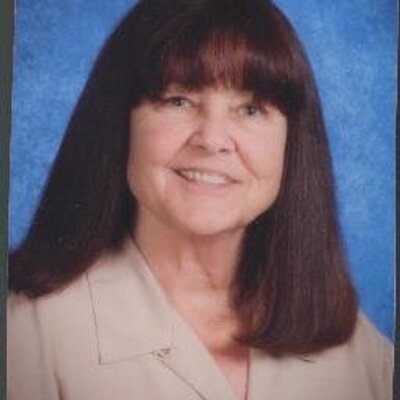 Profile Picture of Roberta Duncan Lake (@duncan_roberta) on Twitter