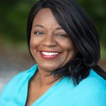 Profile Picture of Doreen Campbell-Isaacs (@d.sellstampa) on Instagram