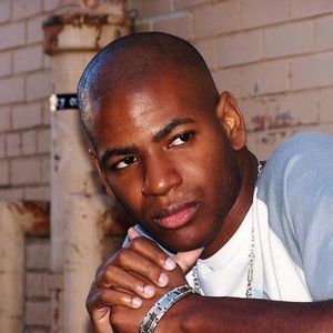 Profile Picture of Ian Knox (@ianknox) on Myspace