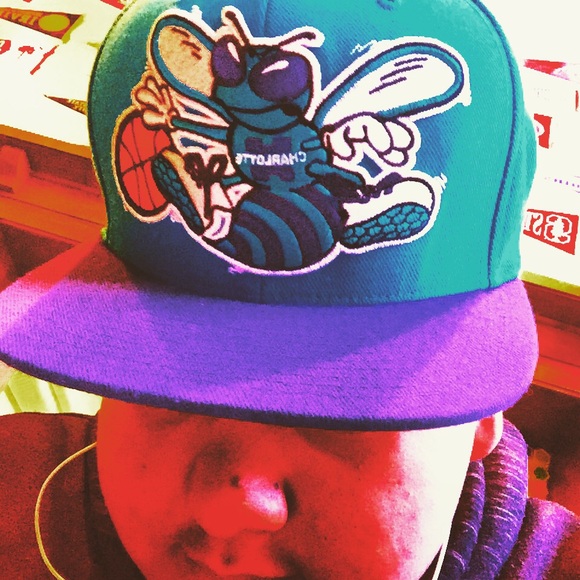 Profile Picture of Andre Alvarado (@picodeoro100) on Poshmark