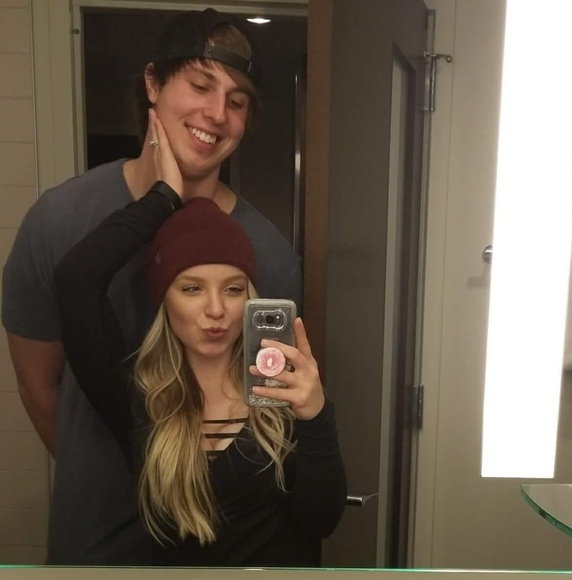 Profile Picture of Jacob Larson (@jacoblarson18) on Poshmark