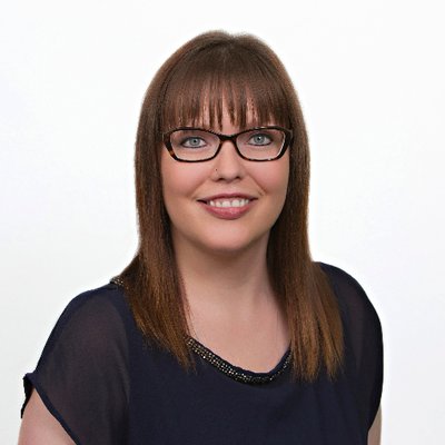 Profile Picture of Angela Putnam (@angelaputnam30) on Twitter