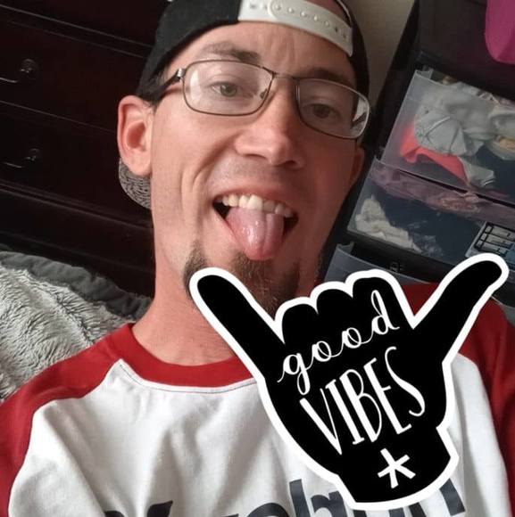 Profile Picture of Danny Schafer (@dschafer1986) on Poshmark