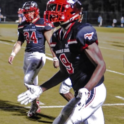 Profile Picture of Darnell Jones (@_darnelljones_) on Twitter