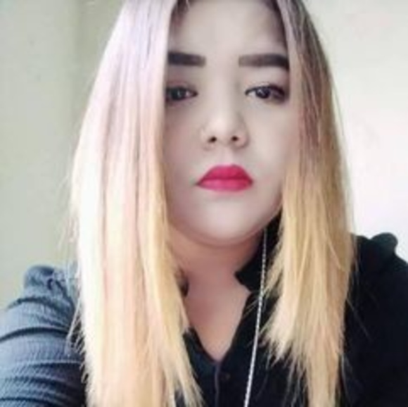 Profile Picture of Kishtaley Kalvin (@kishtaleykalvin) on Poshmark