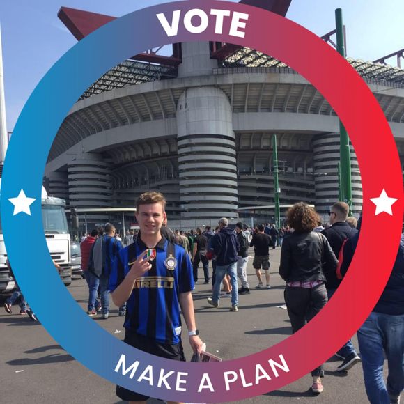 Profile Picture of Nick Denbow (@nickdenbow) on Poshmark