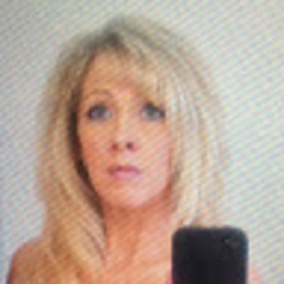 Kimberly Bageant - Poshmark Profile Picture of Kimberly Bageant (@kbage14) on Poshmark
