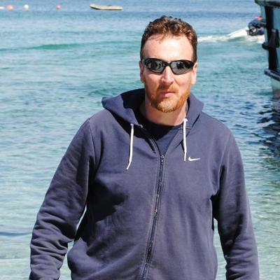 Profile Picture of Richard Kerr (@yawuntu) on Twitter