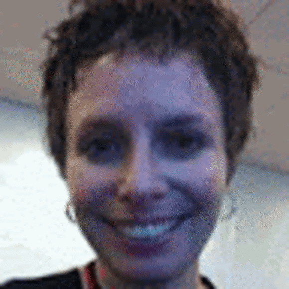 Profile Picture of Geri Modell (@gerimodell) on Poshmark