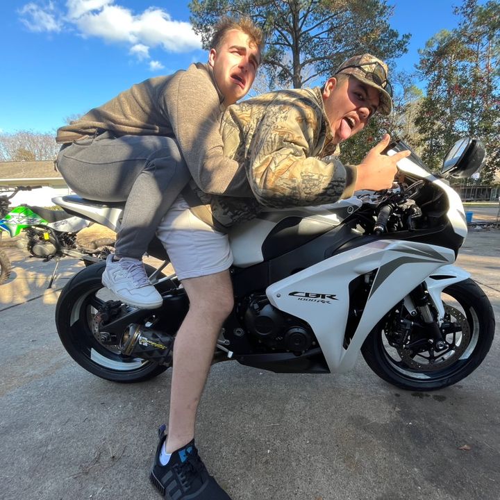 Profile Picture of DadJoseph (@josephbigjoe) on Tiktok