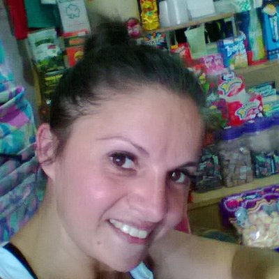 Profile Picture of Rossval (@RosaValiente6) on Twitter