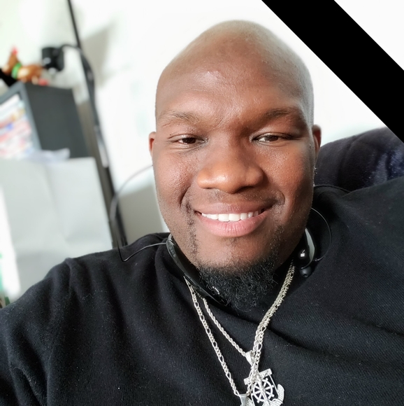 Profile Picture of Terrance Neal (@aris_daddy2007) on Poshmark