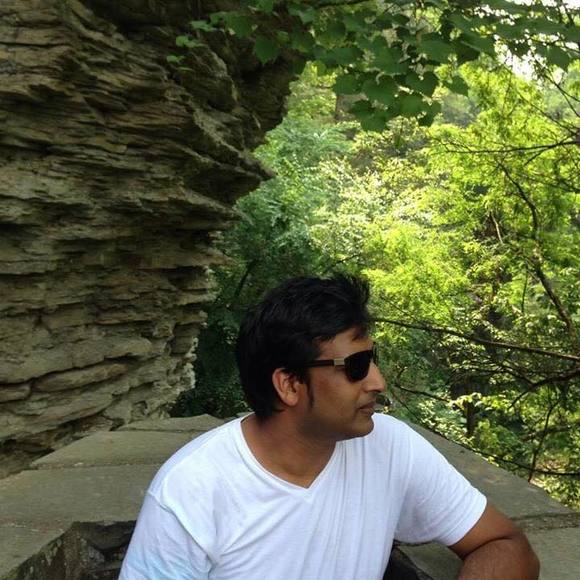 Profile Picture of Sridhar Kakani (@usakakani) on Poshmark