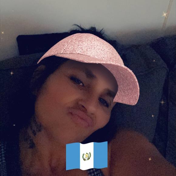 Profile Picture of Aurieloyerica Pastor hernandez (@ericapazo19722) on Poshmark