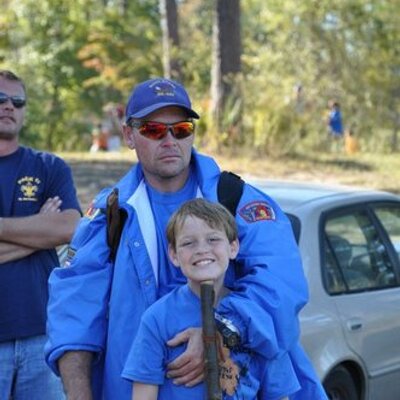 Profile Picture of Terry Stout (@BeeStout) on Twitter