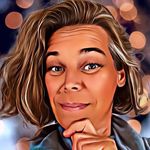 Profile Picture of Caroline Jessy Liberge (@carolinejessyliberge) on Instagram