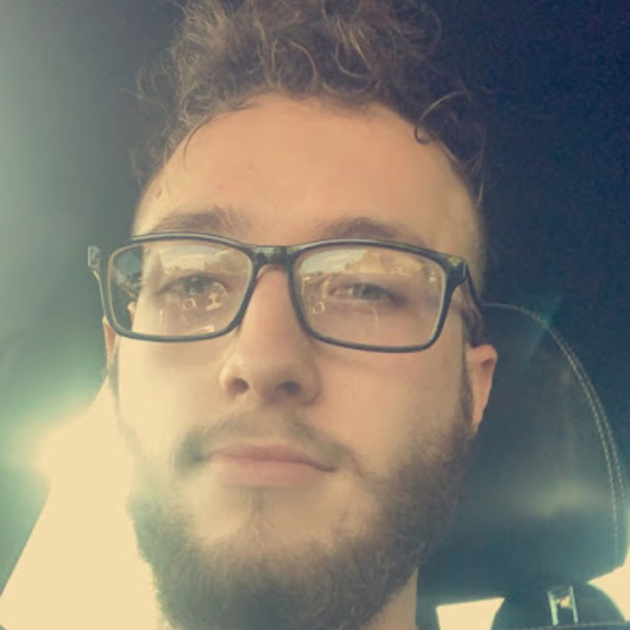 Profile Picture of Adam Nagel (@adam_nagel) on Poshmark