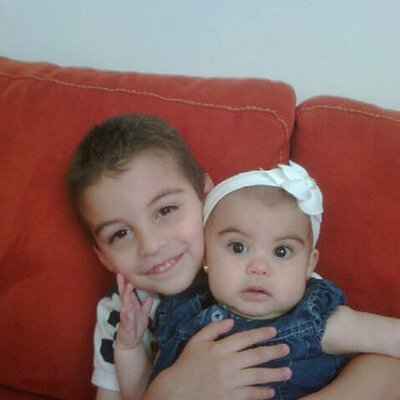 Profile Picture of Coral Herrera (@CoryHerre) on Twitter