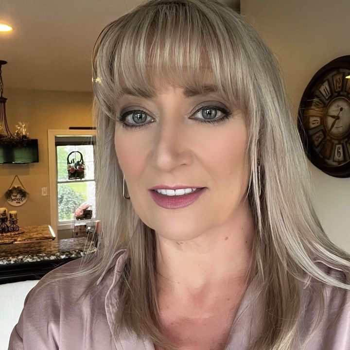 Profile Picture of Sandy Duncan (@sandybair) on Tiktok