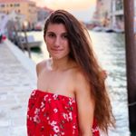 Profile Picture of meredithweischadle (@meredithweischadle) on Instagram