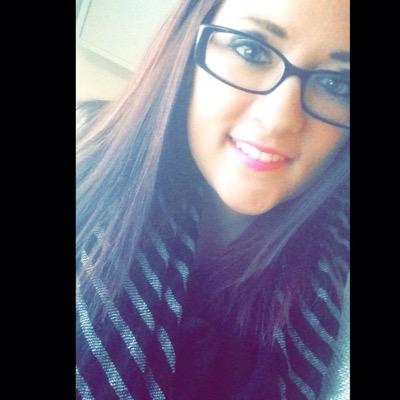 Profile Picture of Jillian Dunn (@jilliandunn19) on Twitter