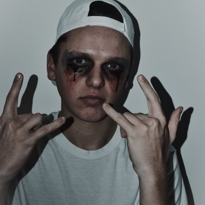 Profile Picture of Dustin Hamilton (@Dusty_Rusty12) on Twitter