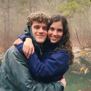 Profile Picture of Renée Hanson (@renee.j.hanson) on Instagram