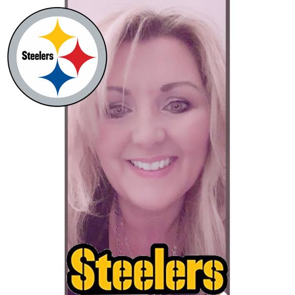 Profile Picture of Shirley Debarr-sistek (@shirleydebar996) on Poshmark