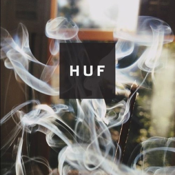 Profile Picture of Adrian Cerda (@adrianmoises) on Poshmark