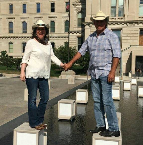 Profile Picture of Sally Forler (@sallyforler) on Poshmark