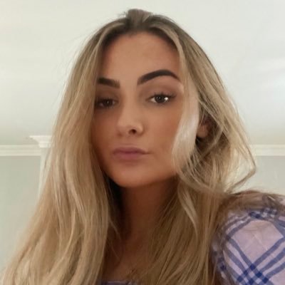 Profile Picture of Kate (@kate_mcateer) on Twitter